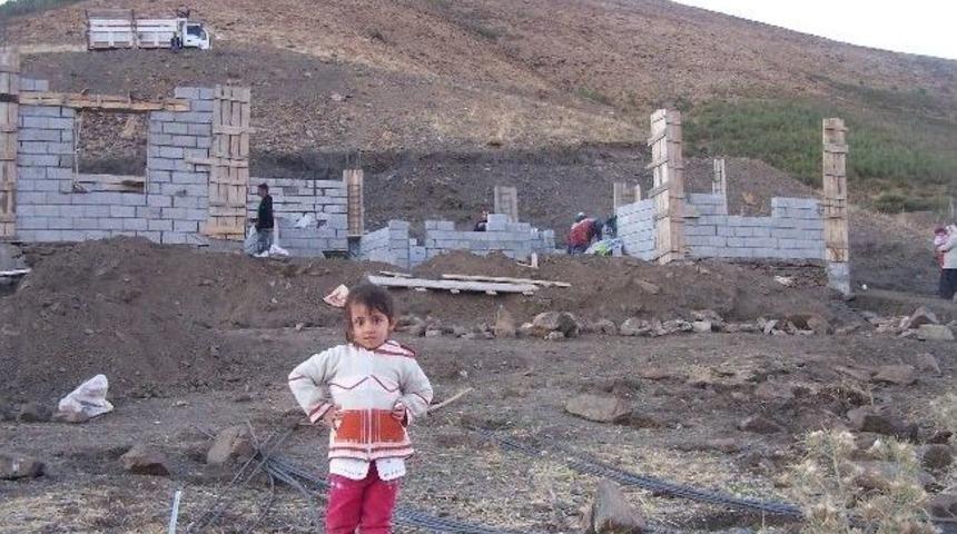 Muş&rsquo;ta K&ouml;ye D&ouml;n&uuml;şler Devam Ediyor