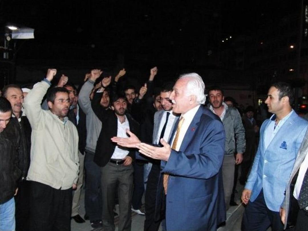 Gemlik'te İlk Se&ccedil;im B&uuml;rosu Saadet&rsquo;ten