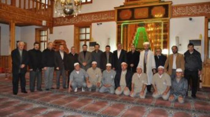 Alaplı'dan Son hacı kafilesi uğurlandı