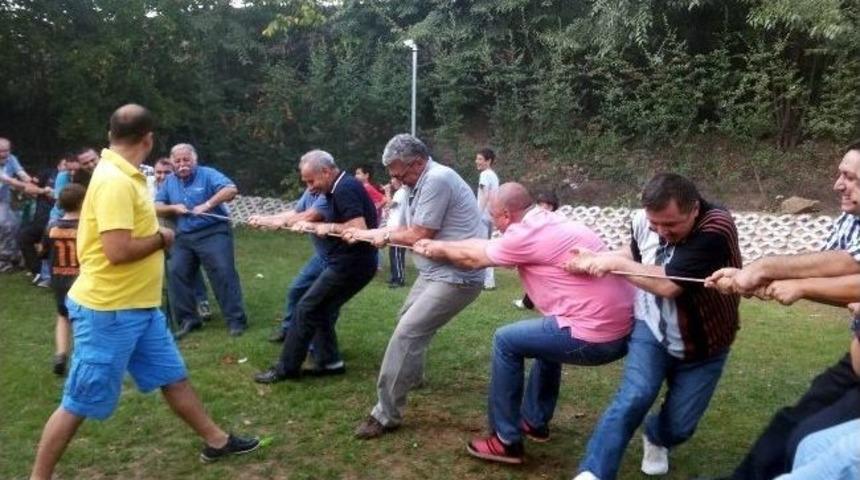 Salihli'de Hastane Personelinden Piknik