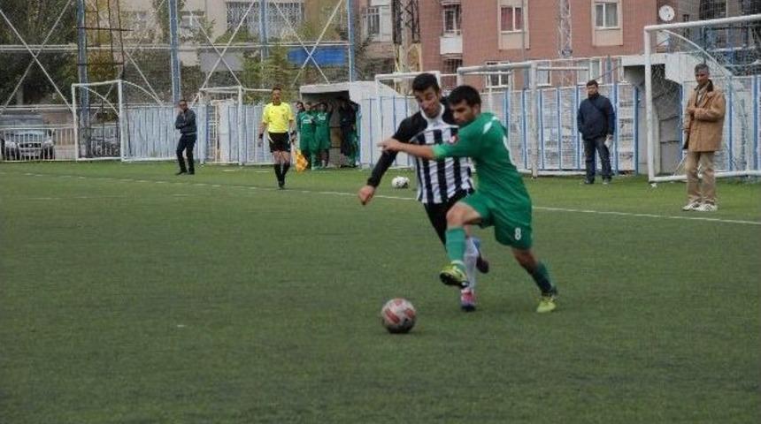 S&uuml;per Amat&ouml;r K&uuml;me