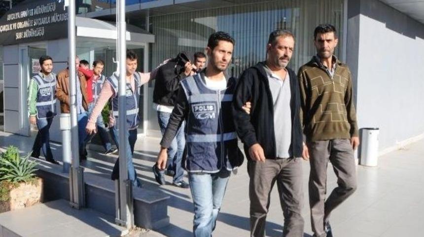 Antalya&rsquo;da Su&ccedil; &Ouml;rg&uuml;t&uuml;ne Operasyon