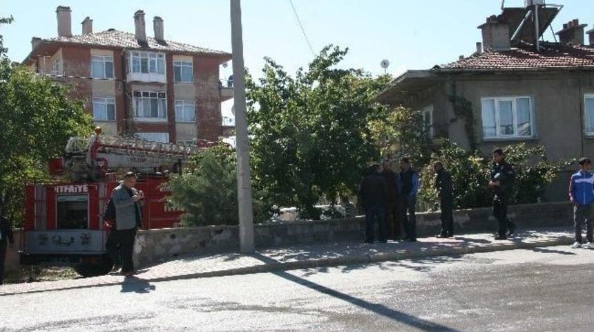 Afyonkarahisar&rsquo;da Ev Yangını