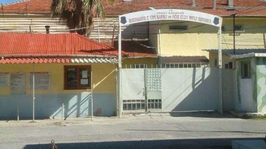 Burhaniye&rsquo;de 2 Mahkum Ka&ccedil;tı