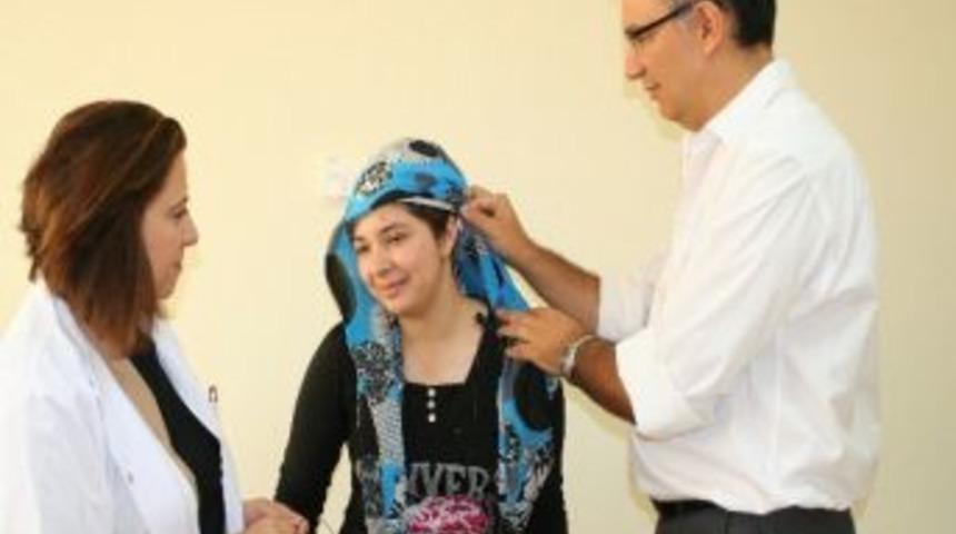 İşitme Kaybı Olan Hastalara İşitme İmplantı Takıldı