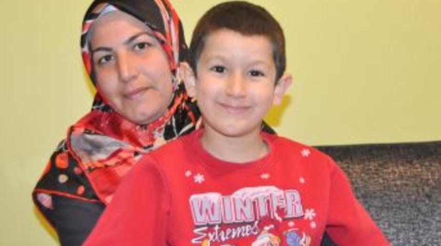 L&ouml;semili Umutcan umut bekliyor