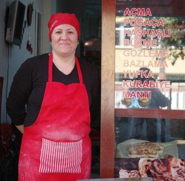 (özel Haer) Annesinin Yaptığı Hamur İşleri Kızına İşyeri Açtırdı