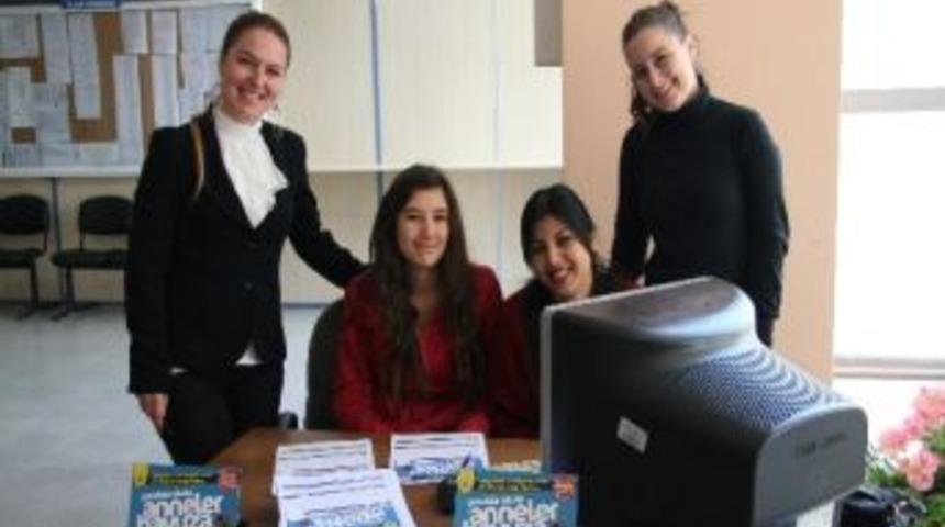 &Ccedil;ocuklar Okula Anneler Havuza