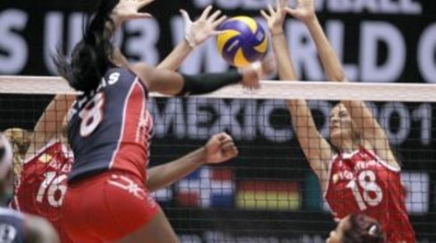 U23 D&uuml;nya Şampiyonası&rsquo;nda U23 Bayan Voleybol Takımı Dominik Cumhuriyeti&rsquo;ne Mağlup Oldu