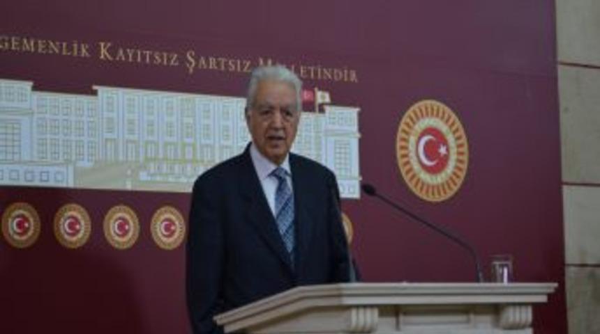 Loğoğlu: CHP &Ccedil;ok Aday Adaylı Bir Parti