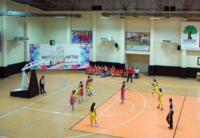 Şehitkamil Belediyesi Basketbol Cumhuriyet Kupası Start Aldı