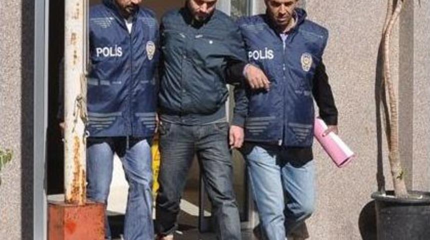 İzmir&rsquo;de Birahane Sahibi Cinayetinden Hesaplaşma &Ccedil;ıktı