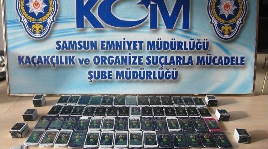 Samsun'da G&uuml;mr&uuml;k Ka&ccedil;ağı Cep Telefonu Ele Ge&ccedil;ti