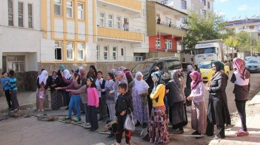 Bing&ouml;l&rsquo;de 'su' Eylemi