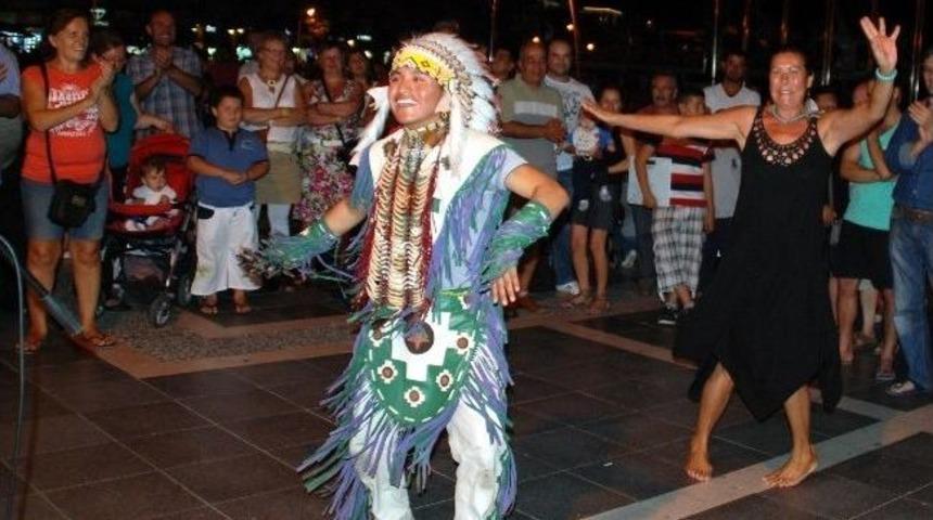 Marmaris&rsquo;te Kızıldereli R&uuml;zgarı Esiyor