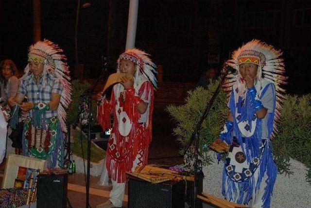 Marmaris&rsquo;te Kızıldereli R&uuml;zgarı Esiyor 1