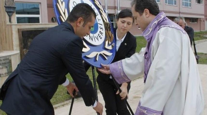 Od&uuml; 2013-2014 Akademik Yılını A&ccedil;tı