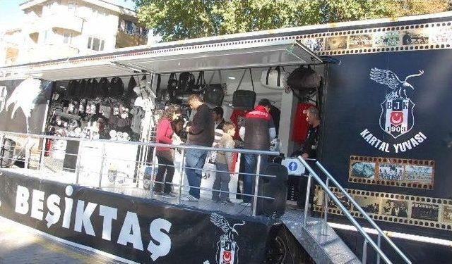 Beşiktaş Tır'ına Simav’da Yoğun İlgi