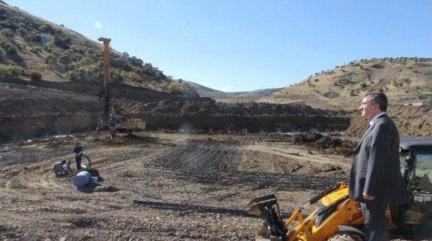 Yozgat Spor Vadisi Projesinde Kapalı Y&uuml;zme Havuzu&rsquo;nun İnşaatına Başlandı