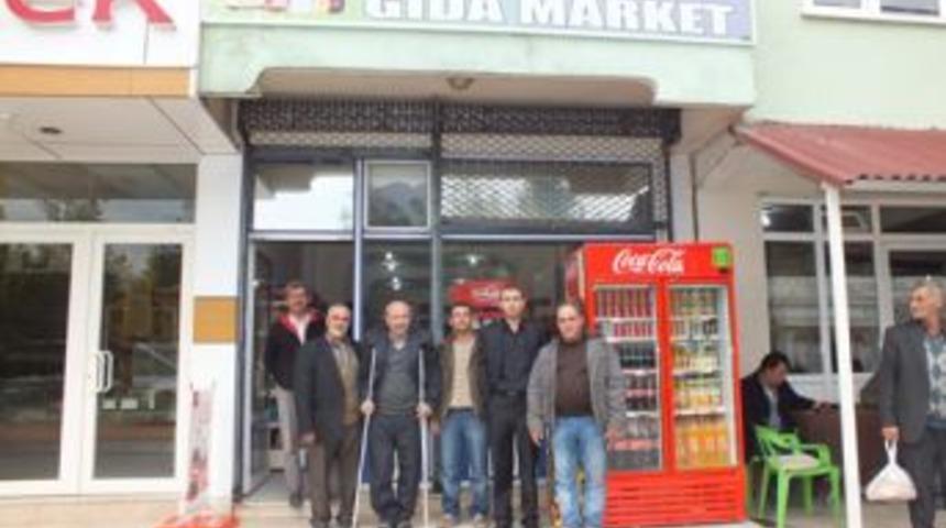 &Ccedil;akırca'da &Ccedil;elik Gıda Market hizmete girdi