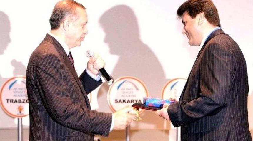 Aydın Ak Parti&rsquo;de İlk Aday Adayı Aktaş Oldu
