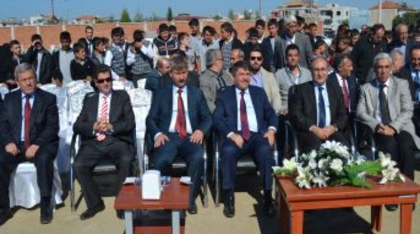 Kapalı Spor Salonunun Temeli Atıldı