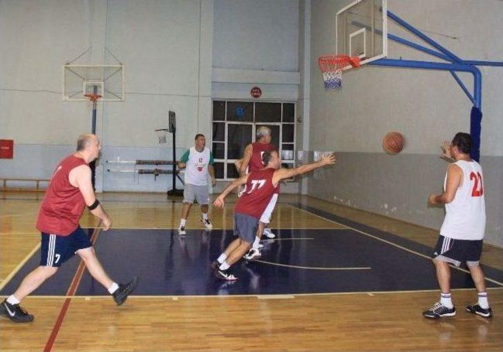 Efsane Basketbolcular Rüzgar Gibi G4