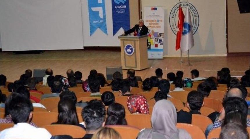 Vanlı İşadamı G&ouml;k&ccedil;enay, İş Kariyerini &Ouml;ğrencilerle Paylaştı