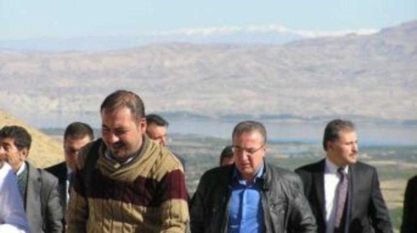 Munzur Dağı&rsquo;na Kar Yağdı