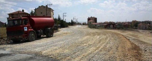 Kuzeyin Parlayan Yıldızı Çubuk’un Yol Çalışmalarıyla Çehresi Değişiyor