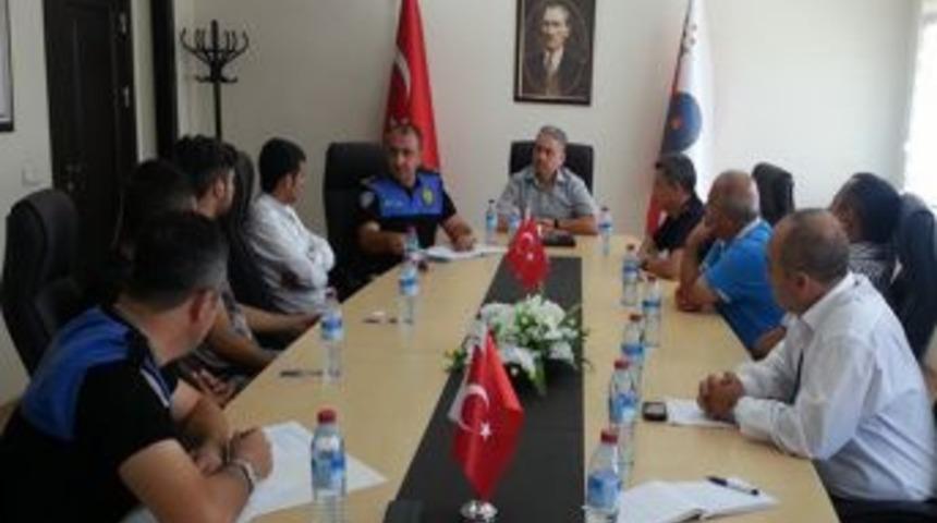 Polisten Sivas-Kayseri Taraftar Dostluğuna Katkı