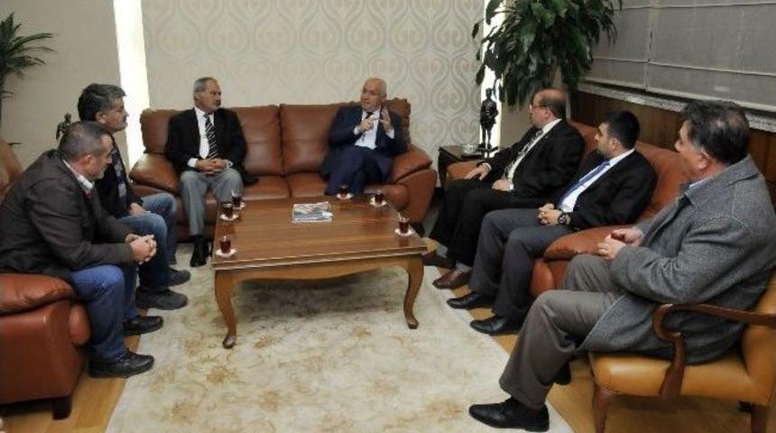 Pir Sultan Abdal Derneği&rsquo;nden Yaşar&rsquo;a Ziyaret