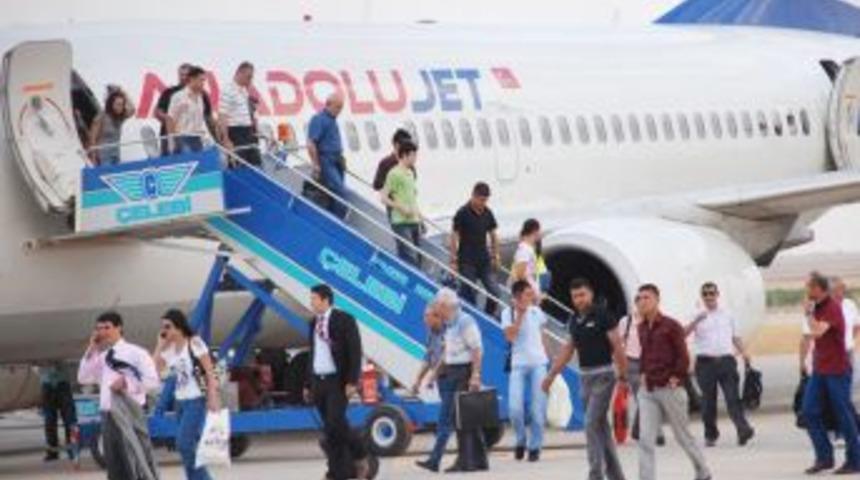 &Ccedil;arşamba Havalimanı'nda Yolcu Sayısı Y&uuml;zde 5.5 Arttı