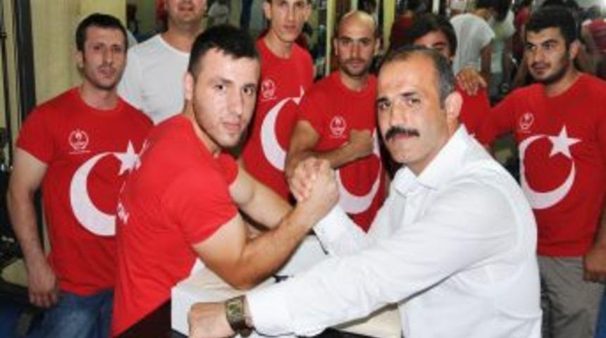 Sporla Uyuşturucudan Kurtulan Milli Sporcu Şimdi Arkadaşlarını Kurtarma Peşinde