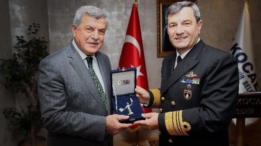 Donanma Komutanından Başkan Karaosmanoğlu'na Ziyaret