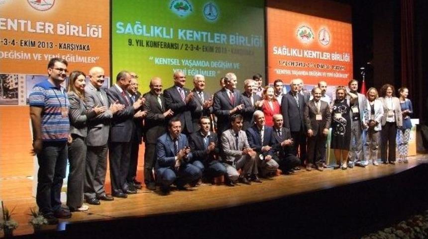 T&uuml;rkiye Sağlıklı Kentler Birliği&rsquo;nden Urla Belediyesi&rsquo;ne &Ouml;d&uuml;l