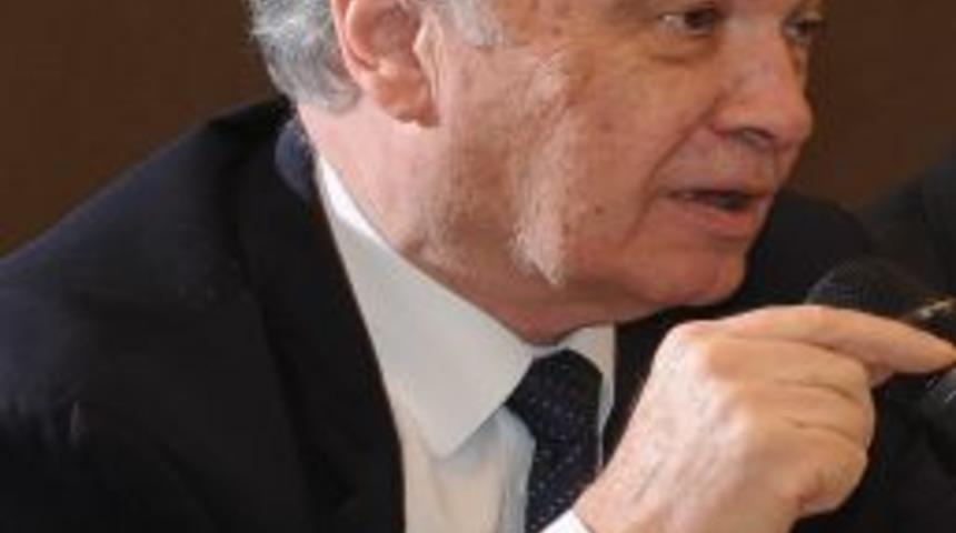 Kurban Bayramı'nda Trafiğe &Ccedil;ıkacak S&uuml;r&uuml;c&uuml;leri Uyardı