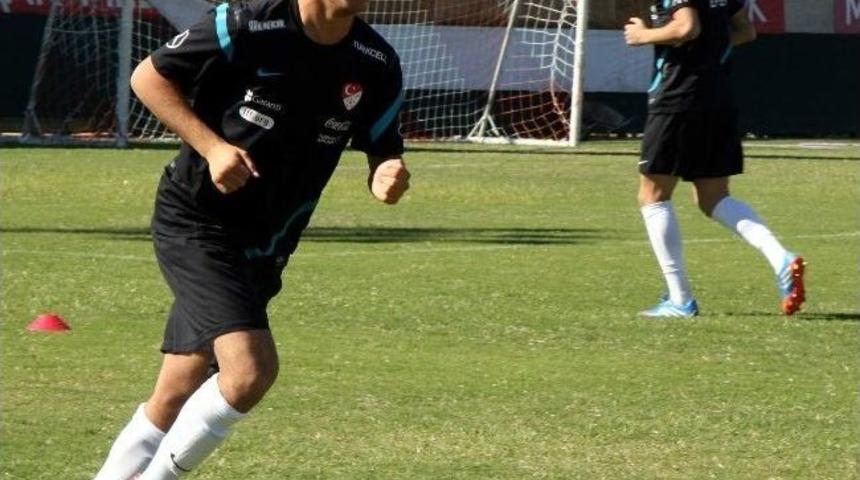 &Uuml;mit Milli Takım, Yunanistan Ve Polonya Ma&ccedil;ı Hazırlıklarını S&uuml;rd&uuml;r&uuml;yor
