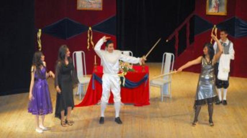 Tiyatro Festivali'ne Başvurular Başladı