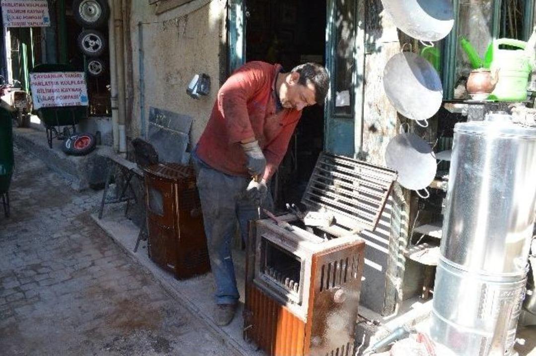 Soğuyan Havalar En &Ccedil;ok Onların Y&uuml;z&uuml;n&uuml; G&uuml;ld&uuml;rd&uuml;