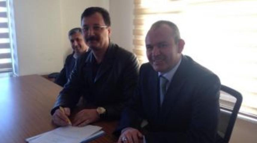 Karamolla, Aday Adaylığı Başvurusu Yaptı