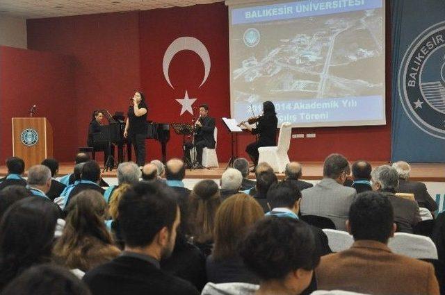 Balıkesir Üniversitesi'nde 2013-2014 Ders Yılı Başladı