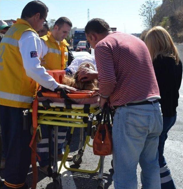 Manisa Kavşağında Kaza: 1 Yaralı