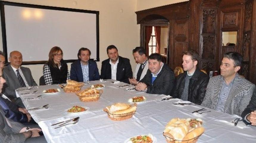 Bel&ccedil;ika Ekibi K&uuml;giad&rsquo;ta