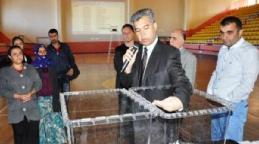 Siverek'te Iş I&ccedil;in Kura Heyecanı