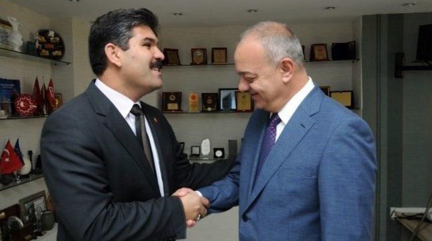 Başkan Erg&uuml;n Aday Adaylarını Ağırladı