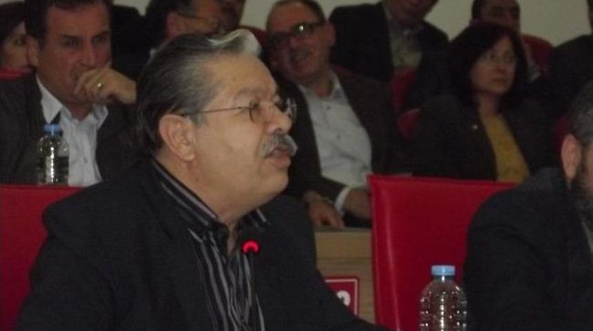 Belediye Meclisinde Oy Ve Ekmek Tartışması