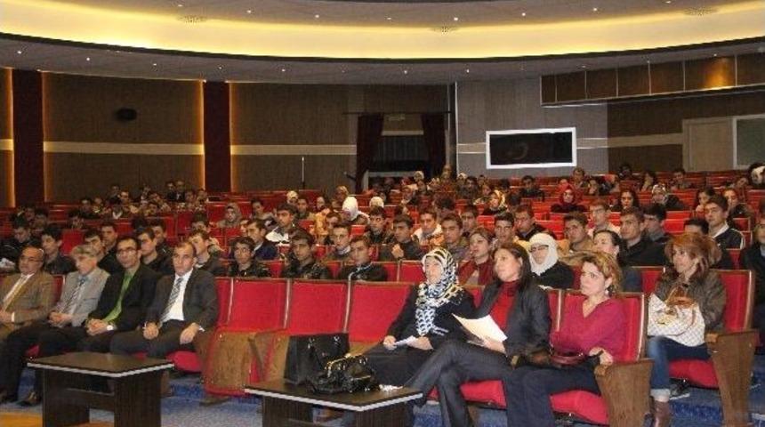 Erzurum&rsquo;da "ruh Sağlığı G&uuml;nleri&rdquo; Kapsamında "kadına Y&ouml;nelik Şiddeti &Ouml;nleme" Konulu Sempozyum Yapıldı