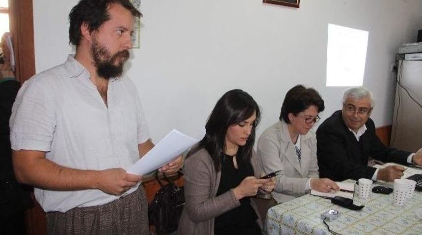 K&ouml;yl&uuml;lerden Hes&rsquo;e Tepki