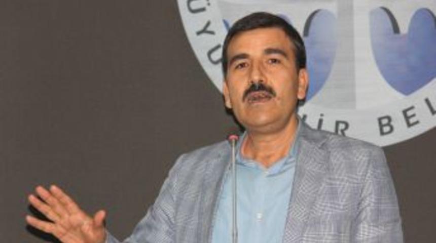 Belediye Meclisinde 'Yatırımları Kim Engelliyor?' Tartışması